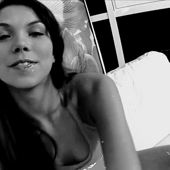 Sexy Teen Oley Undressing and Pussy Fingering