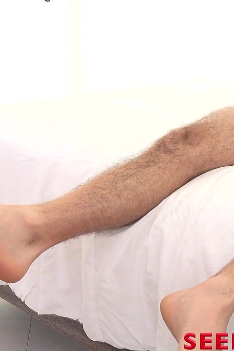Riley’s Tongue Dives Deep in Max’s Tight Ass in Doggy!