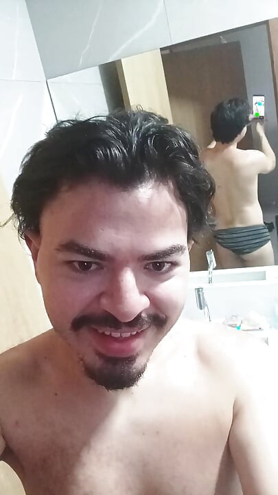 First amateur young gay brazilian solo porn