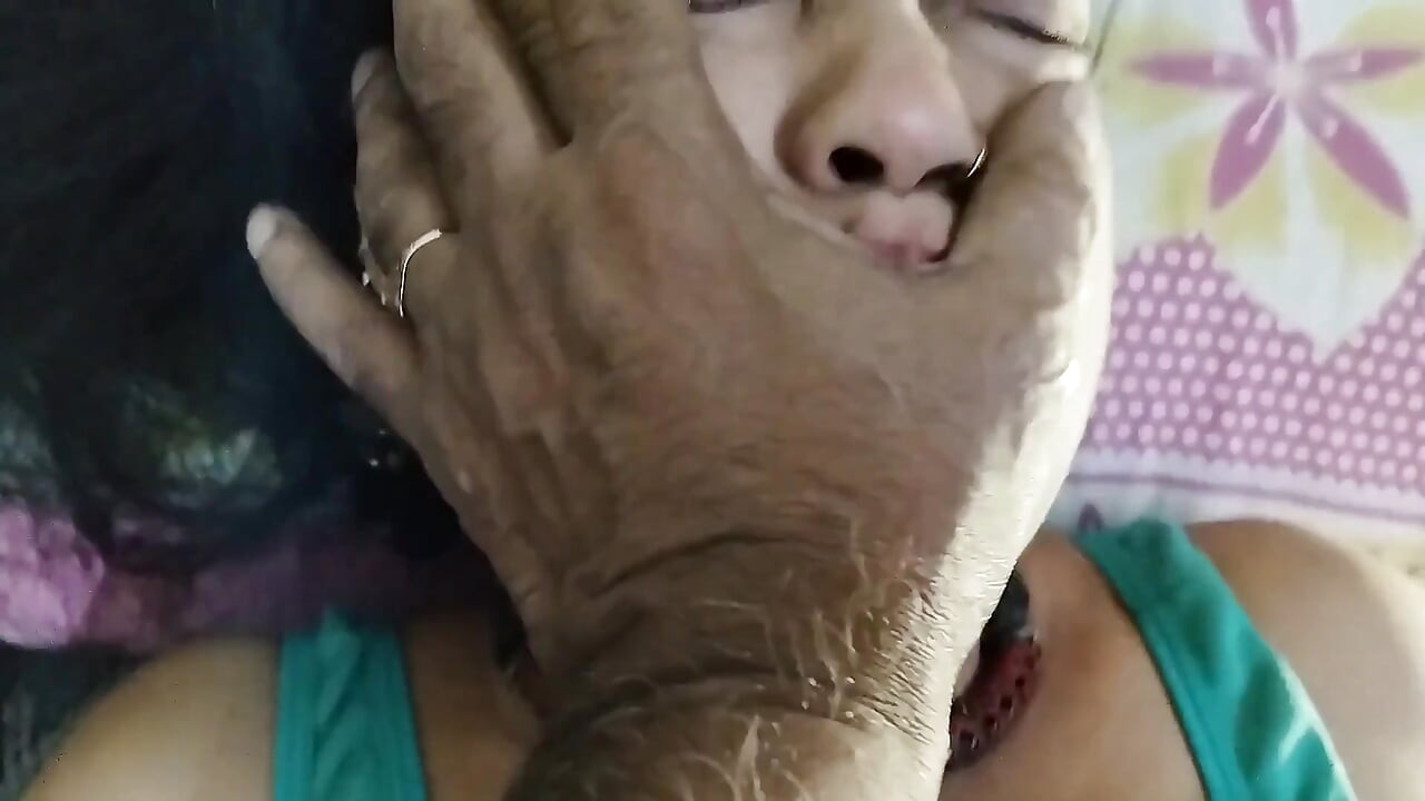 Sexy Lady Předehra Šukání jejího nevlastního strýce Sexy bradavky Drobná kundička Hot Prsa