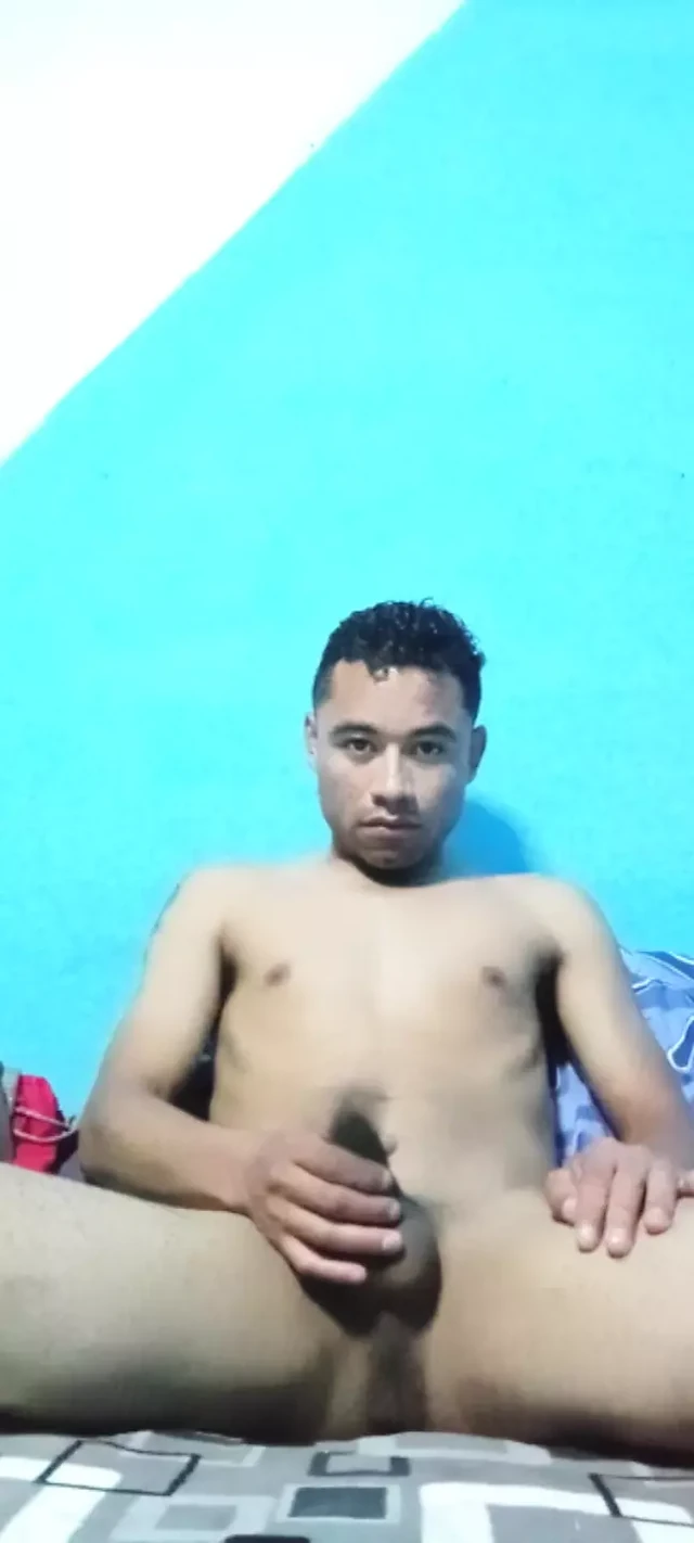 MASTURBATING gay