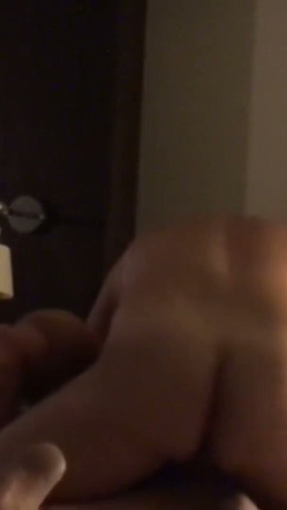 Hotel FFM Coworker | Clip 1