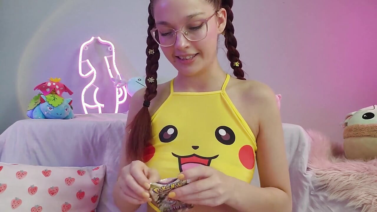 E-girl tetas y pokmon tira