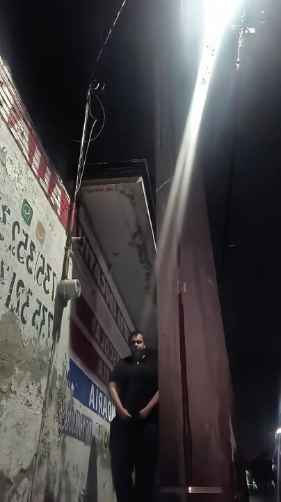 Dalam thong di jalanan
