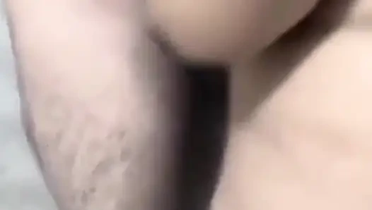 Horny Arab Wife Can’t Wait