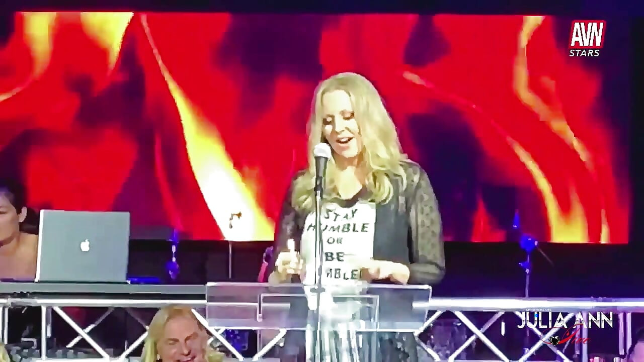 Min Avn Roast Finale!