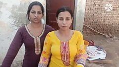 Indische Desi-Mädchen in der Badewanne, heiße Schwestern, heiße pakistanische Mädchen