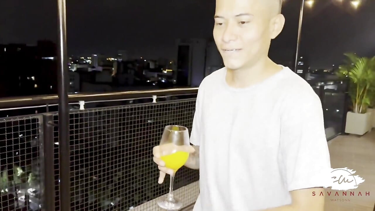 Stranger Invites Me to Have Sex in His Hotel Room After the Party - Savannah Watson