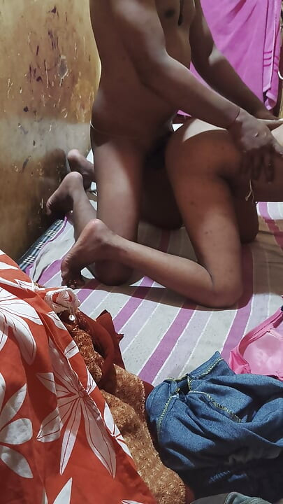 Bengali Bhabhi Desi Chodai Vídeo Sexy.