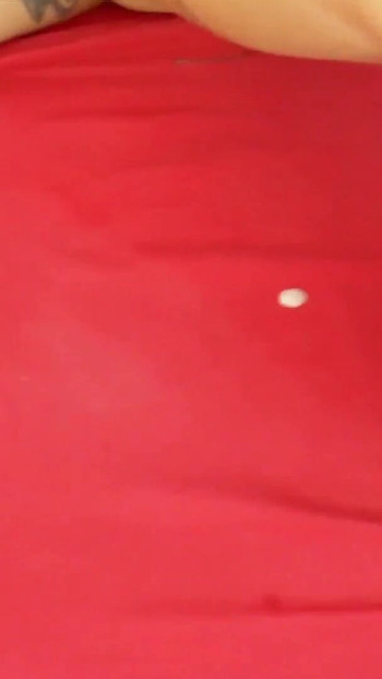 Epikus pillanat a "Creampie Gangbang with old guys and German Teen Adreena" című filmből