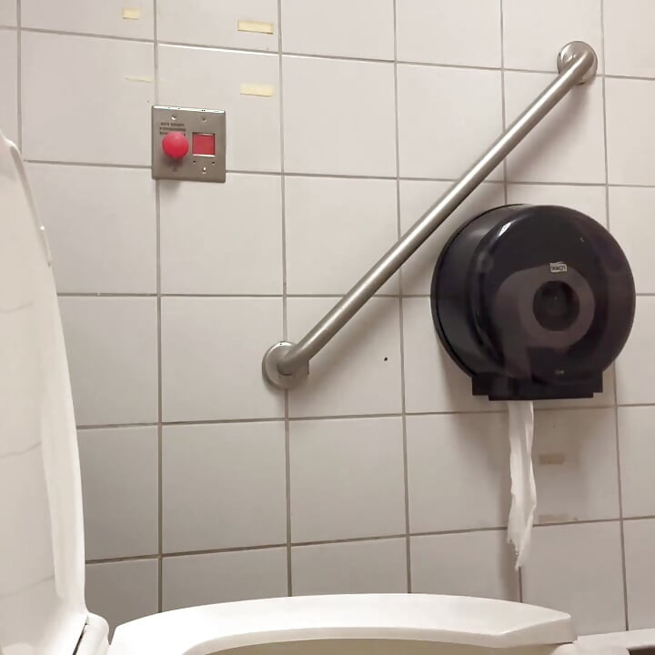Piss in Toilet Room Hana Cute