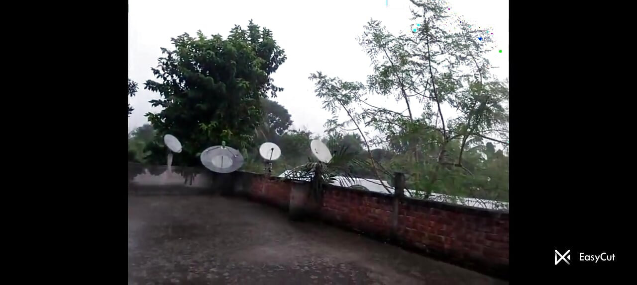 Masturbacja w deszczu, Prysznice