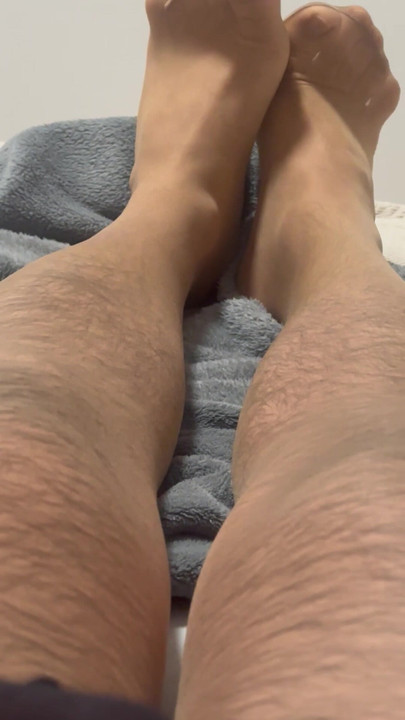 Me in Nylons Pre Cum