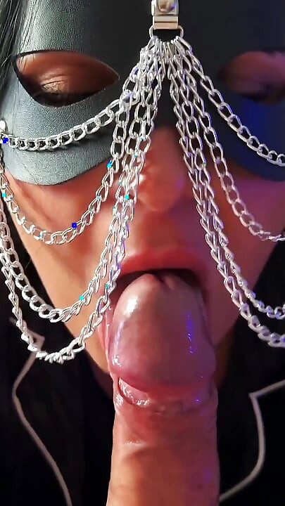 Reine Du Léchage Crée Une Éjac-flood Monstrueuse