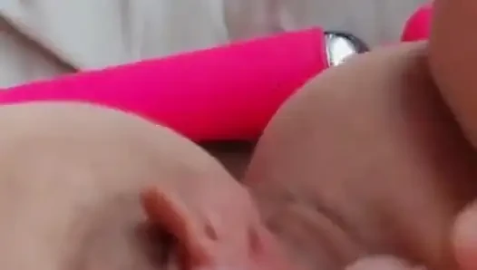 Jerked My Horny Pussy on a Hot Afternoon POV