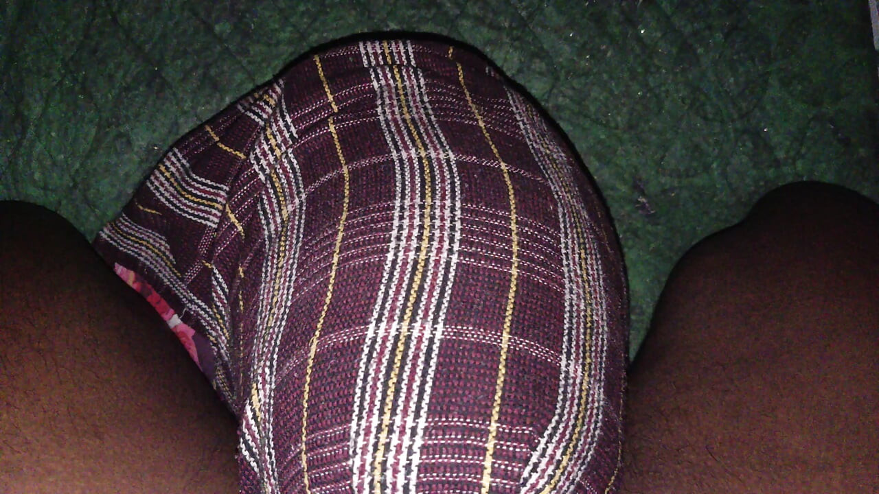 大学生晚上在宿舍房间里啪啪啪