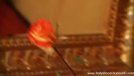 Eksplorasi erotis tarian Kuchipudi