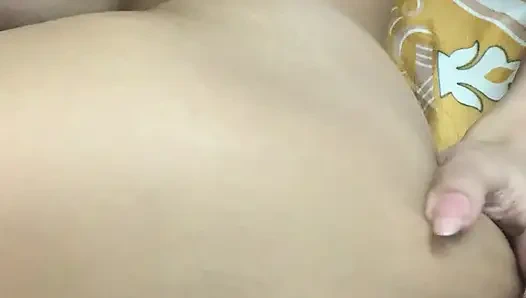 Si cantik riya dihukum habis-habisan sama adik tirinya sendiri - video premium long