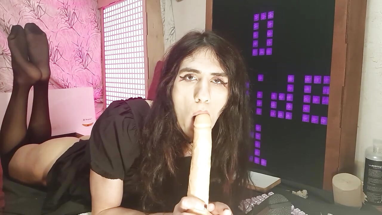 Licking your dick like its lollipop