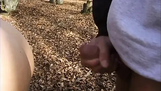 Экстремальное клизма - трах и писаю в задницу и все из