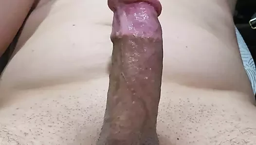 Mantar kafa yarak! Harika bir boşalma olana kadar büyük şişman yarağımın tadını çıkarıyorum!