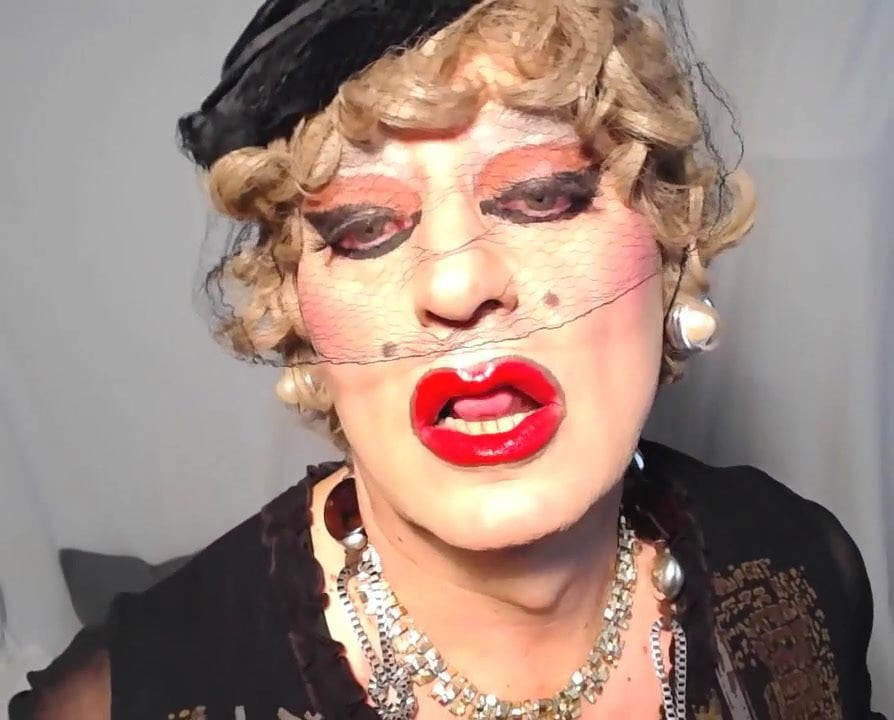 VIDEO 891