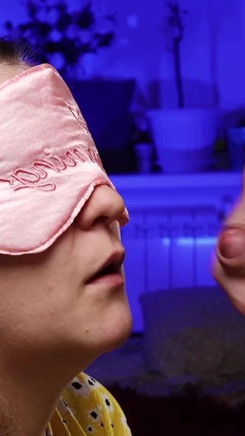 Stunning moment from "omg... GAME of TASTE shocked me, but I LOVE it! XSanyAny"