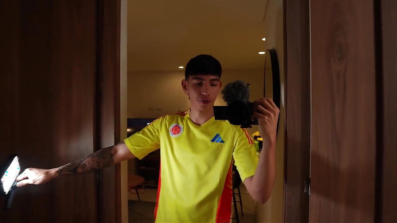 Pagando a aposta que tivemos com Esteban Gamboa - Ambar Prada