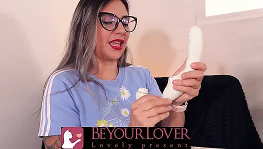 Unboxing the new FATIMA vibrator toy from BeYouLover