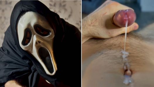 Der Bösewicht aus dem Horrorfilm "Scream" ist zurück, um alle schwulen Typen zu ficken!