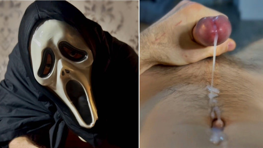 The villain from the horror movie "SCREAM" is back to fuck all the gay guys!