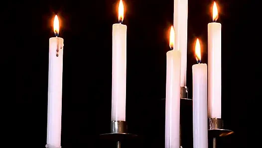 Bound Goth Schätzchen in Dessous Bekommt Intensiven Schwanzritt