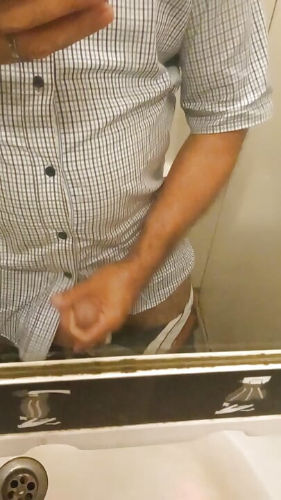 Strange masturbation on the train