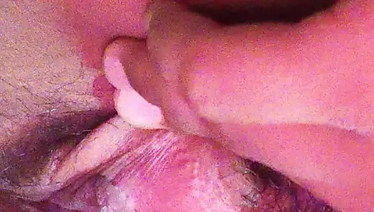 Красивая в помещении