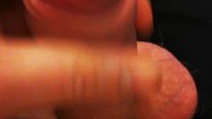 My first quick solo wanking cum video hope you enjoy.