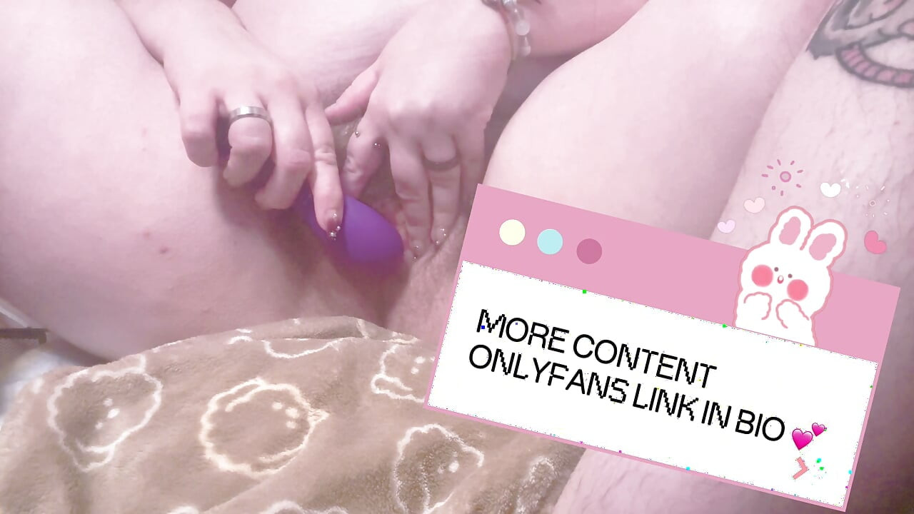 Stuck and Flashing BBW