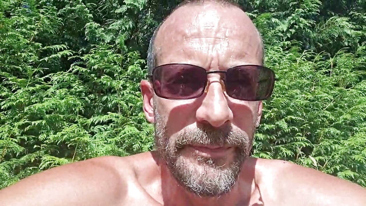 in a field and cumshot on plants, remi06cam4