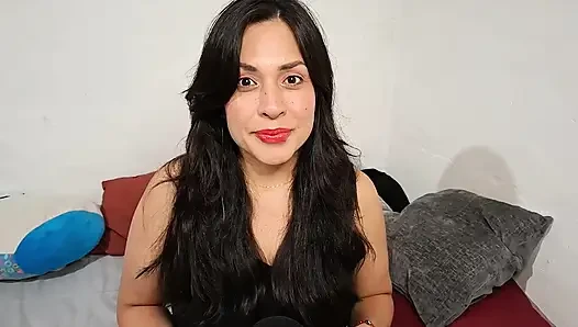 Asmr rol yapma komşun seninle flört ediyor