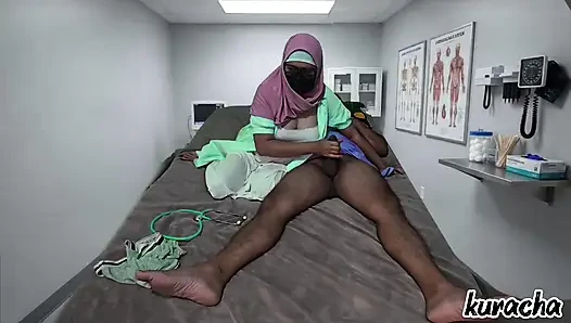 Lady Doctor fake checkup to get fuck from Patient