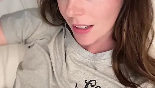 Bedtime Orgasm with My Hitachi