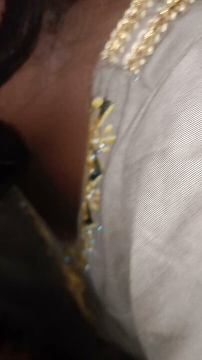 Desi Bhabhi Masat