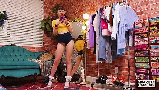 Krystal palmer minta cowok ini untuk sama dia