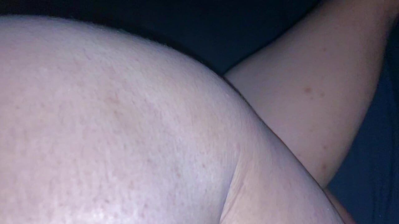 흑인 대물 자지에게 따먹히는 거유 밀프