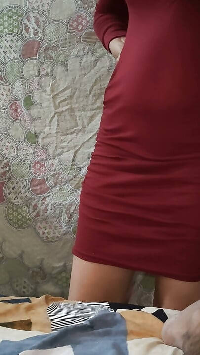 Desi Hot Bhabhi Likes the Cock