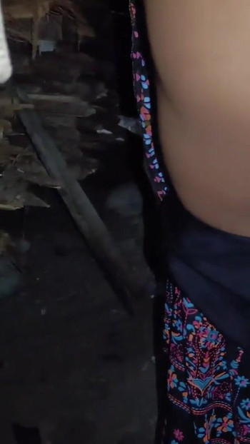 Captivating moment from "Expatriate's wife had sex with her ex-boyfriend."