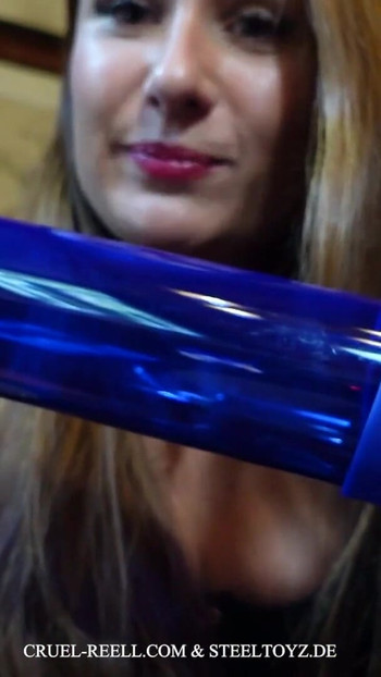 Nezapomenutelné chvíle od "Cruel Reell Recenze pro vás: The Auto Vac Power Penis Pump od Steeltoyz"