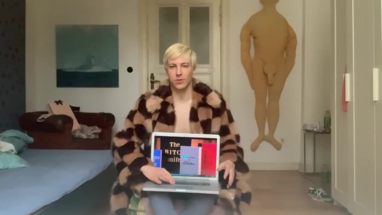 PUSSY IS ALWAYS HUNGRY FOR RAW COCK