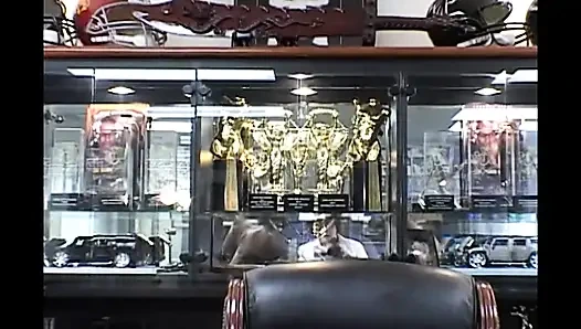 Ironhead 8 - vol 08 (film lengkap)