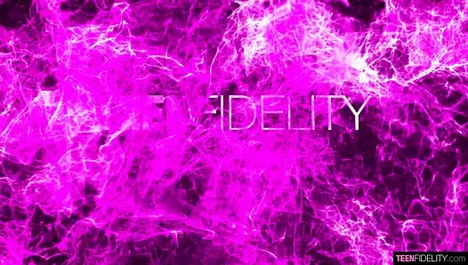 Anal liebende schlampe nico luva wird vollgespritzt