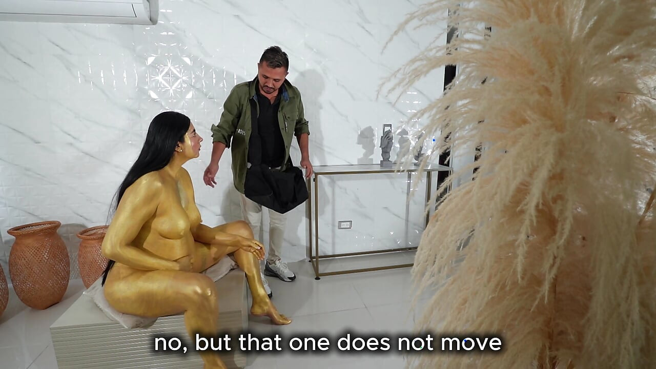 Museum He1st Ends In Hot Fuck With Golden Statues